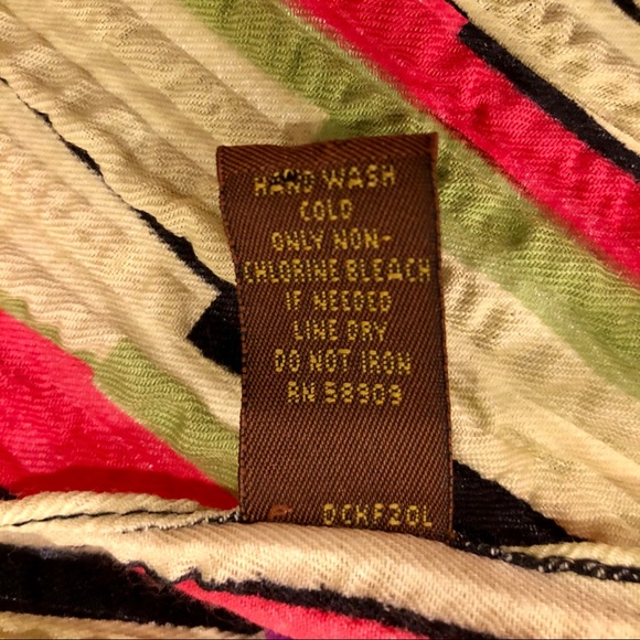 Copper Key Scarf - Picture 9 of 10